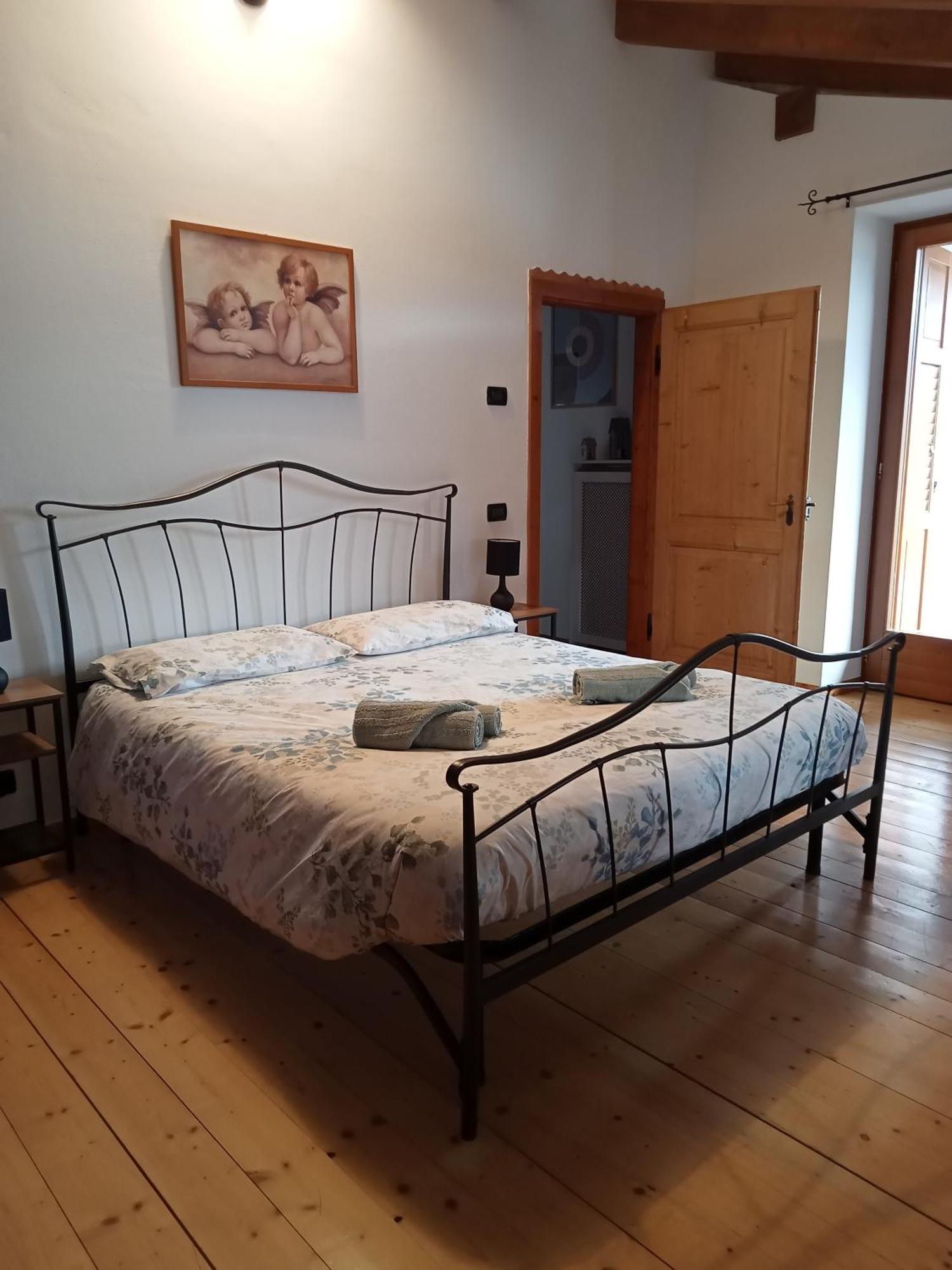 La Casa Di Athos Apartment Tenna Bagian luar foto